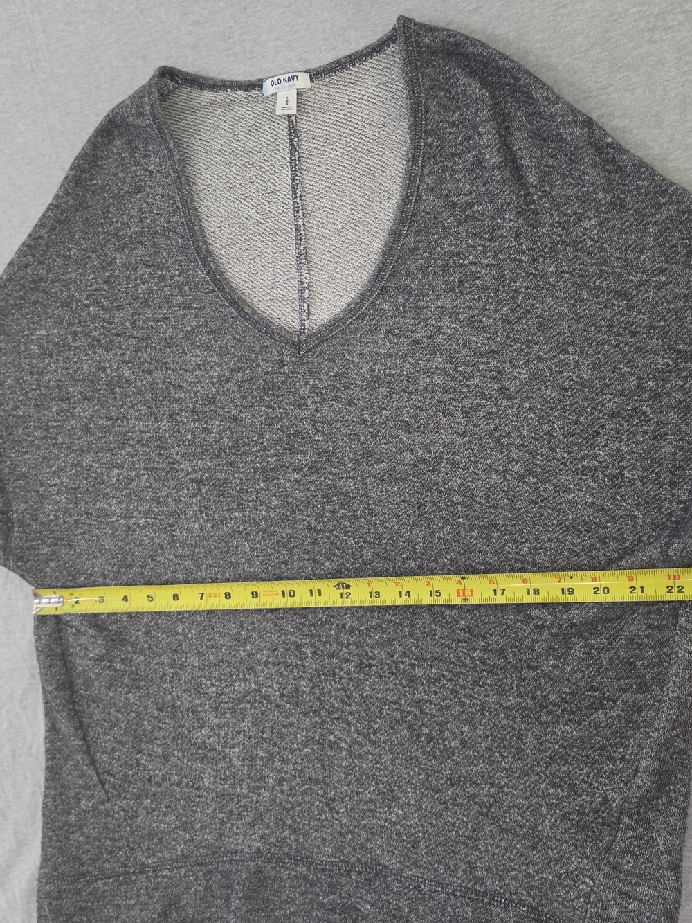 Old Navy Women's Gray V-Neck Short Sleeve Sweatshirt Size Large - Picture 5 of 7